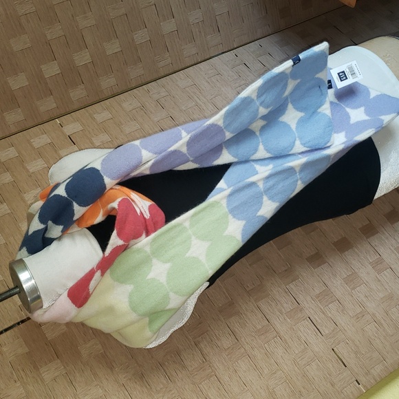 Gap Lambswool Scarf Dots - Picture 3 of 4